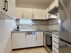 Prodej bytu 2+kk, Praha - Bohnice, Poznaňská, 43 m2