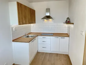 Pronájem bytu 1+1, Praha - Záběhlice, Aubrechtové, 36 m2