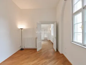Pronájem bytu 4+kk, Praha - Malá Strana, Vlašská, 179 m2