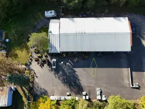 Pronájem garáže, Mariánské Lázně, Chebská, 70 m2