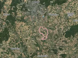 Prodej pole, Měnín, 1657 m2