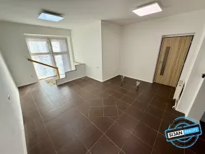 Pronájem obchodního prostoru, Opava, Pekařská, 51 m2