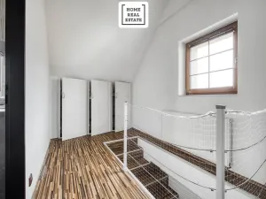 Pronájem apartmánu, Praha - Dolní Měcholupy, U svornosti, 117 m2