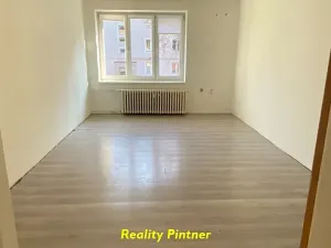 Pronájem bytu 2+1, Příbram, třída Osvobození, 58 m2