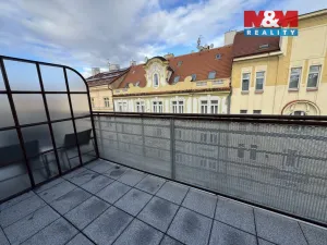 Pronájem bytu 3+kk, Praha - Smíchov, Vrázova, 88 m2