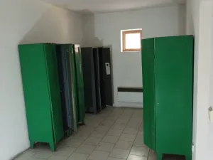 Pronájem skladu, Doksy, Valdštejnská, 1730 m2