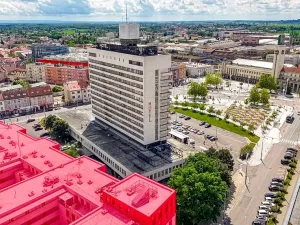 Prodej obchodního prostoru, Hradec Králové, Kollárova, 3447 m2