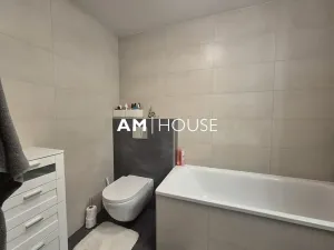 Pronájem bytu 2+kk, Praha - Strašnice, Zvěřinova, 64 m2