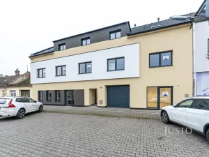 Pronájem obchodního prostoru, Staré Město, Hradišťská, 42 m2