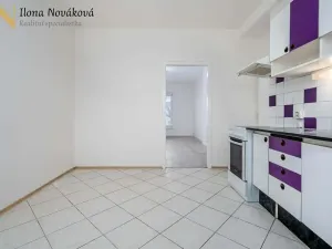 Prodej bytu 2+1, Praha - Kobylisy, Horňátecká, 57 m2