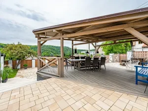 Prodej rodinného domu, Roztoky, 234 m2