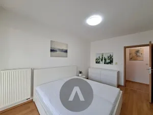 Pronájem bytu 2+kk, Brno, Leitnerova, 62 m2