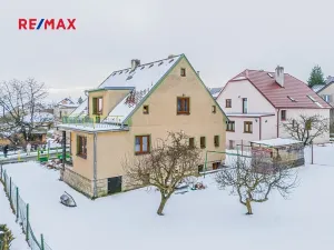 Prodej rodinného domu, Stochov, Dlážděná, 137 m2