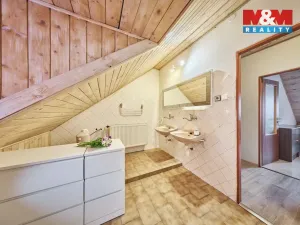 Prodej rodinného domu, Horní Maršov, Za Vodou, 600 m2