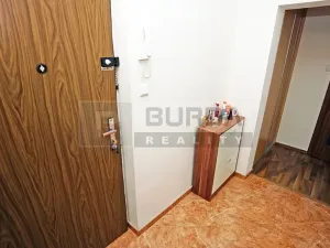 Prodej bytu 2+1, Neratovice, 53 m2