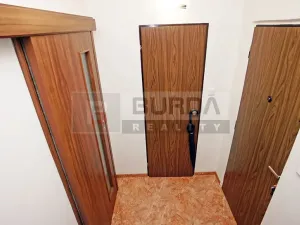 Prodej bytu 2+1, Neratovice, 53 m2