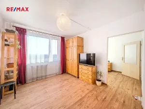 Pronájem bytu 1+kk, Praha - Černý Most, Doležalova, 33 m2