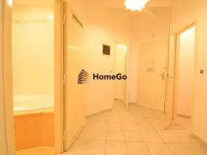 Pronájem bytu 2+kk, Praha - Nusle, U gymnázia, 65 m2