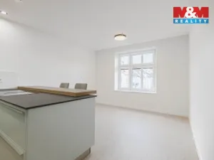 Prodej bytu 2+kk, Klatovy - Klatovy II, Dukelská, 63 m2