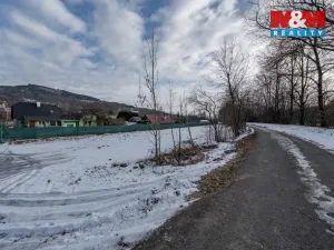 Prodej pole, Vsetín, 1931 m2