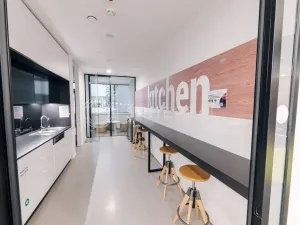 Pronájem kanceláře, Brno - Štýřice, Londýnské náměstí, 860 m2