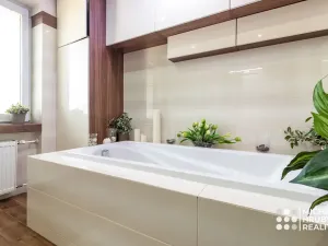 Prodej bytu 2+kk, Ostrava, Vrázova, 79 m2