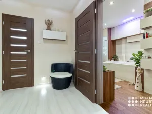 Prodej bytu 2+kk, Ostrava, Vrázova, 79 m2