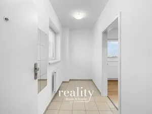 Pronájem bytu 2+kk, Znojmo, Smutného, 39 m2