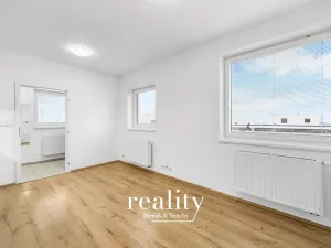 Pronájem bytu 2+kk, Znojmo, Smutného, 39 m2