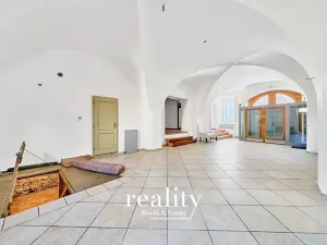 Prodej rodinného domu, Znojmo, Horní Česká, 308 m2