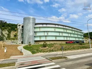 Pronájem bytu 1+kk, Brno, Bystrcká, 28 m2