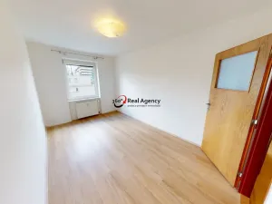 Pronájem bytu 3+1, Praha - Michle, Michelská, 86 m2