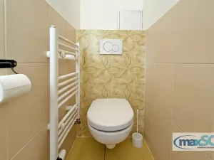 Pronájem bytu 2+1, Holice, Holubova, 64 m2