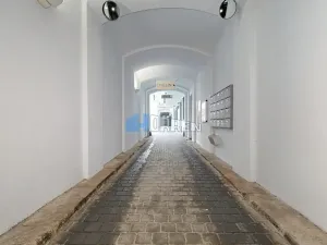 Pronájem bytu 5+1, Praha - Karlín, Pobřežní, 168 m2