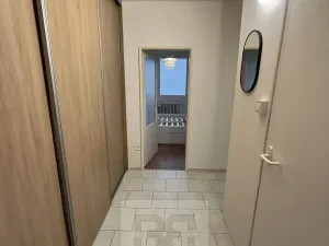 Pronájem bytu 2+kk, Praha - Strašnice, Vyžlovská, 40 m2