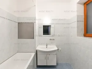 Pronájem bytu 2+kk, Praha - Břevnov, Slavníkova, 57 m2