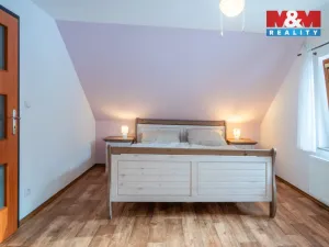 Prodej rodinného domu, Chroboly, 135 m2