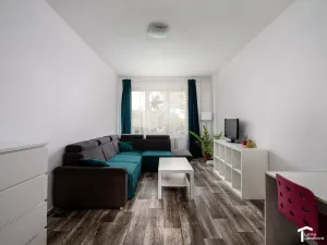 Pronájem bytu 2+1, Pardubice - Zelené Předměstí, S. K. Neumanna, 53 m2