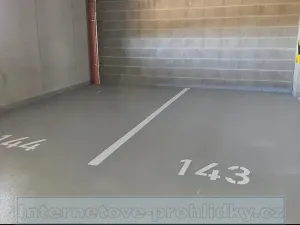 Pronájem bytu 2+kk, Praha - Dolní Měcholupy, Kryšpínova, 47 m2