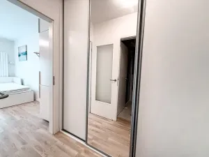 Pronájem bytu 1+kk, Praha - Libeň, Novovysočanská, 28 m2