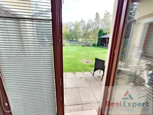 Pronájem bytu 2+1, Jesenice, Za Rybníkem, 79 m2