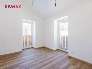 Prodej bytu 3+kk, Svoboda nad Úpou, Nádražní, 65 m2