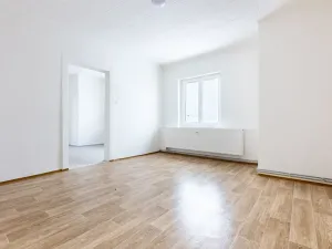 Prodej činžovního domu, Jeníkov, 509 m2