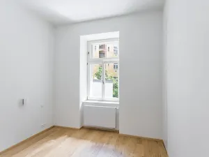 Pronájem bytu 2+kk, Praha - Vršovice, Charkovská, 49 m2