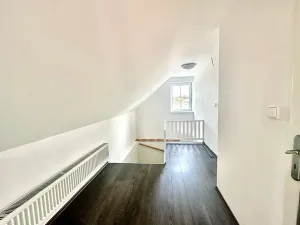 Pronájem rodinného domu, Stříbrná Skalice, Ke hradu, 150 m2