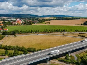 Prodej komerčního pozemku, Bělotín, 9952 m2