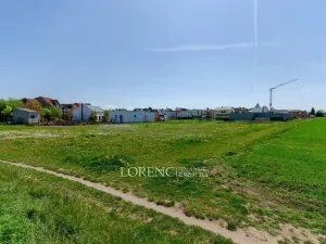 Prodej pozemku, Praha - Kbely, Ponikelská, 707 m2