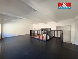 Prodej obchodního prostoru, Karlovy Vary - Rybáře, Sokolovská, 120 m2