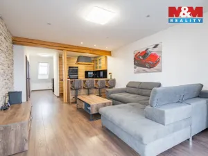 Prodej obchodního prostoru, Rudolfov, Třeboňská, 500 m2