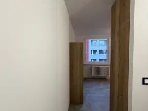 Pronájem bytu 1+kk, Čáslav, R. Těsnohlídka, 33 m2